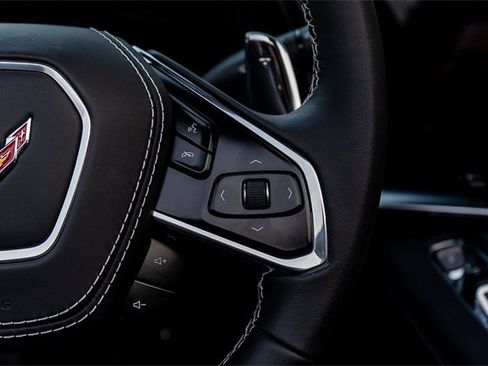 Used 2025 Chevrolet Corvette Z06 image 41