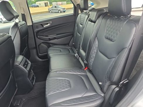Used 2024 Ford Edge Titanium AWD/4WD image 15