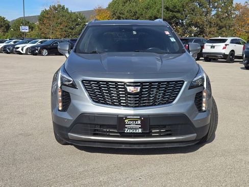 Used 2023 Cadillac XT4 Premium Luxury image 5