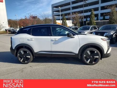 New 2026 Nissan Kicks SR w/ SR Premium Package image 2
