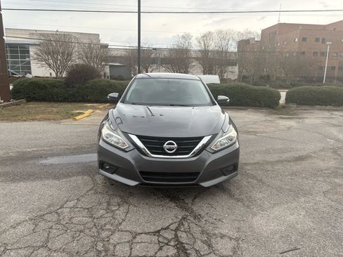 Used 2018 Nissan Altima 2.5 SL image 4