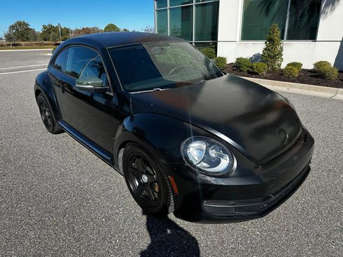 Used 2012 Volkswagen Beetle 2.5 image 5