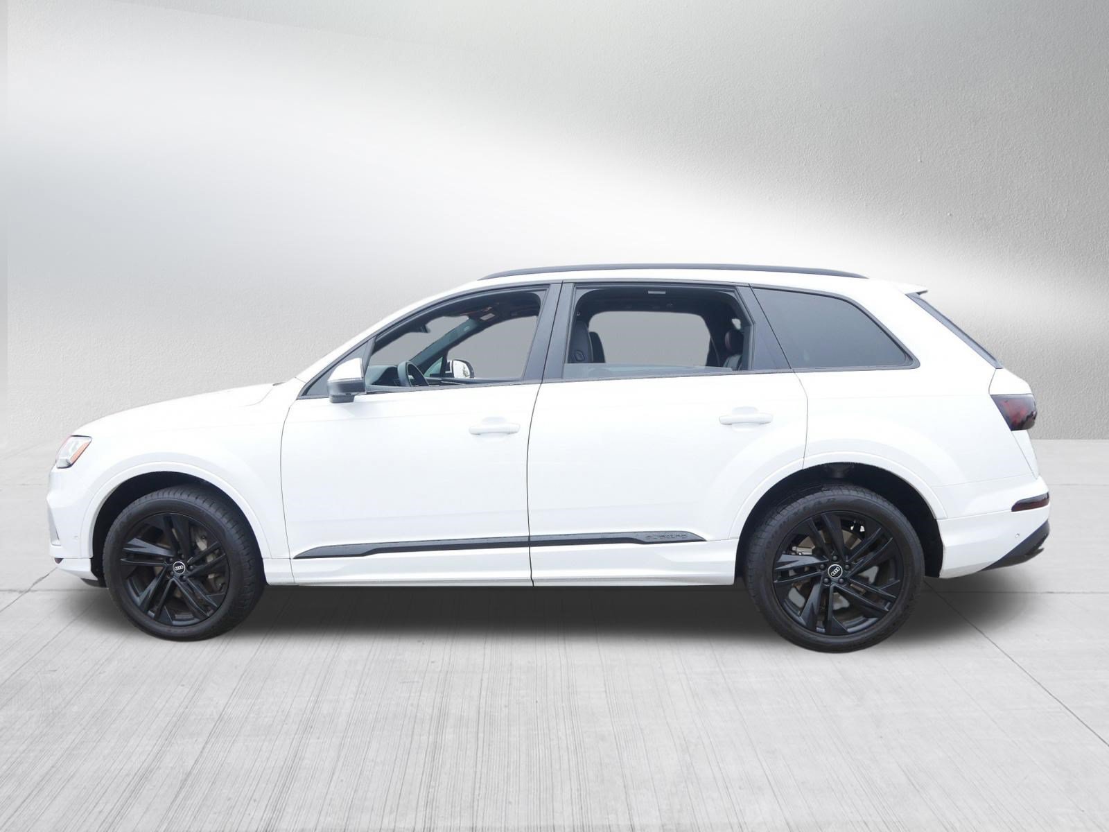 Used 2022 Audi Q7 3.0T Premium Plus AWD/4WD image 4