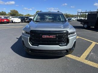 Used 2023 GMC Acadia SLE w/ Driver Convenience Package video 2