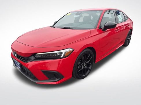 Used 2022 Honda Civic Sport image 3