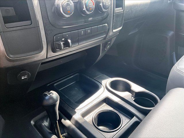 Used 2016 RAM 2500 Tradesman w/ Chrome Appearance Group AWD/4WD image 23