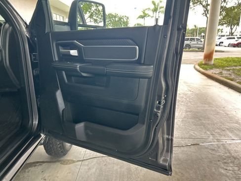 Used 2025 RAM 3500 Lone Star AWD/4WD image 31