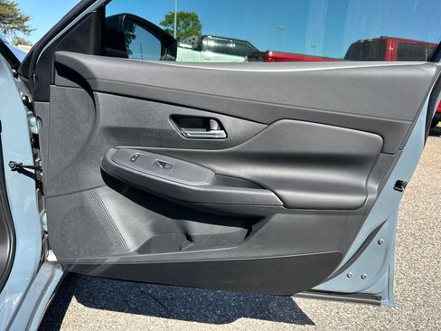 New 2026 Nissan Sentra SV w/ SV Convenience Package FWD image 11