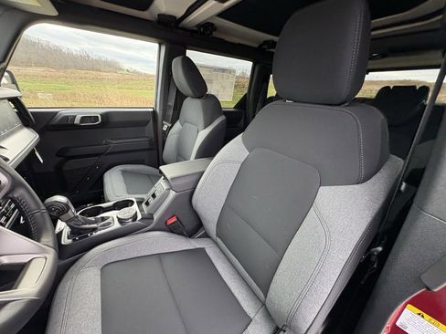 New 2025 Ford Bronco Big Bend w/ Black Appearance Package image 39