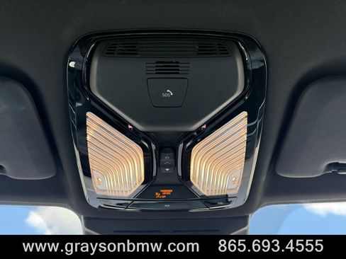 Used 2024 BMW X5 xDrive40i w/ M Sport Package AWD/4WD image 32