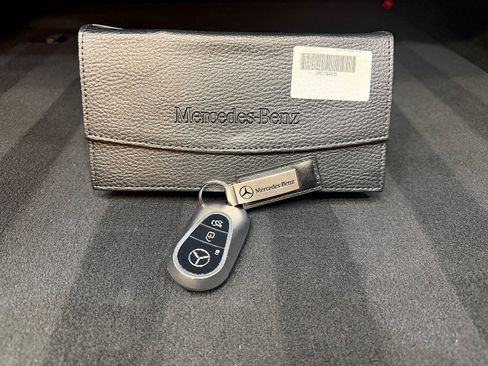 Certified 2023 Mercedes-Benz S 580 4MATIC Sedan image 25
