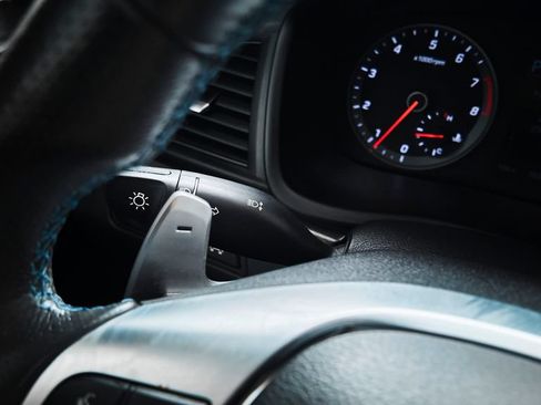 Used 2019 Hyundai Sonata Limited FWD image 23