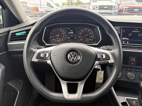 Used 2019 Volkswagen Jetta S FWD image 20