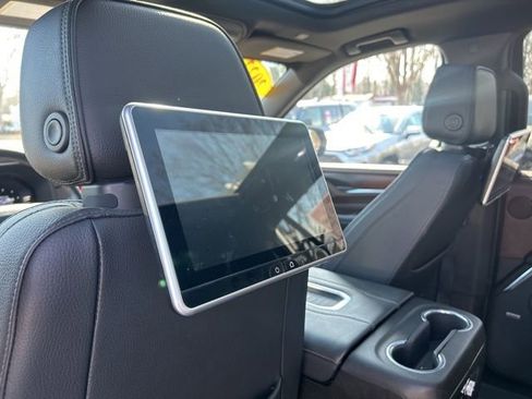 Used 2022 GMC Yukon XL Denali w/ Max Trailering Package image 19