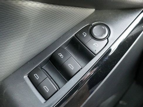 New 2026 Chevrolet Equinox LT w/ Midnight Edition image 14