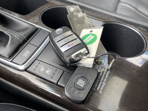 Used 2018 Kia Optima EX w/ Premium Package FWD image 42