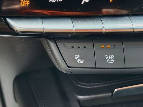 Used 2024 Cadillac XT4 Sport AWD/4WD image 22