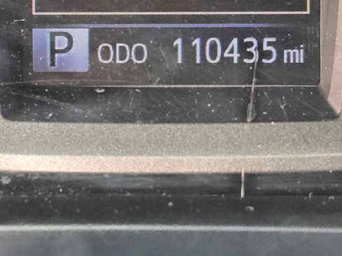 Used 2017 Toyota Tacoma TRD Off-Road image 34