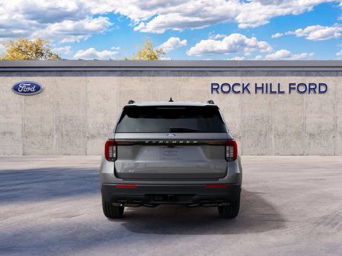 New 2027 Ford Explorer Active RWD image 5