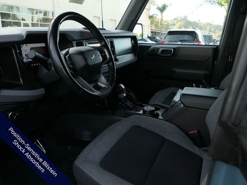 Used 2022 Ford Bronco Big Bend w/ Sasquatch Package image 14