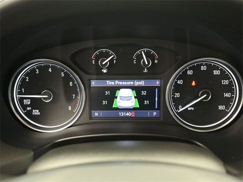 Used 2022 Buick Enclave Essence w/ Trailering Package, 5000 lbs. image 18