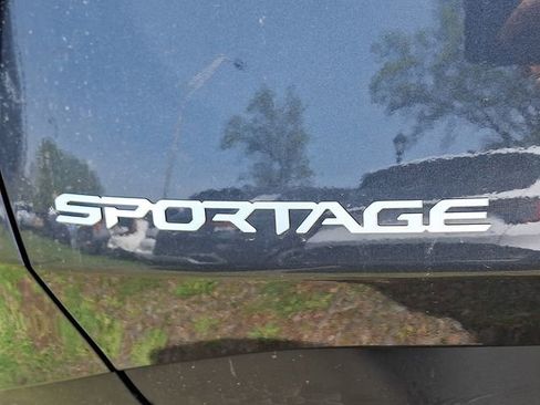 Certified 2023 Kia Sportage EX AWD/4WD image 30