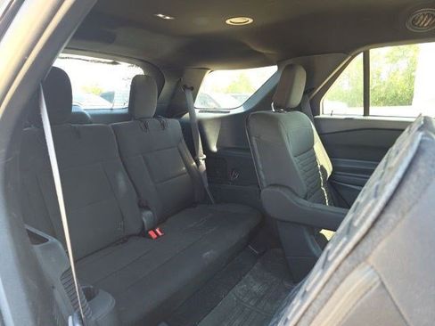 Used 2020 Ford Explorer XLT w/ Comfort Package AWD/4WD image 14