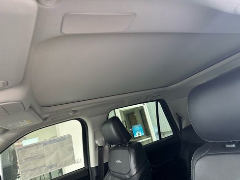 New 2025 Ford Expedition Platinum w/ Driver's Package image 25