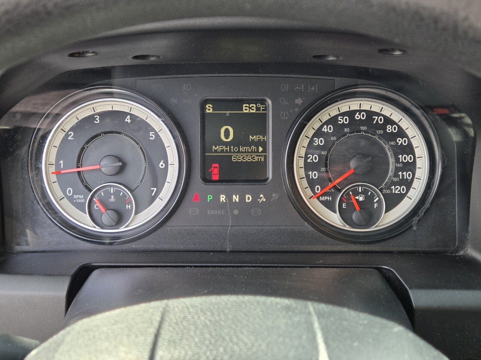 Used 2017 RAM 1500 Express RWD image 16