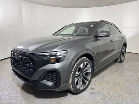 Used 2024 Audi Q8 Premium Plus w/ Premium Plus Package AWD/4WD image 23