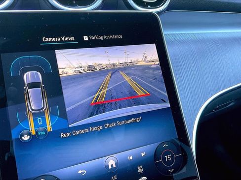 Used 2026 Mercedes-Benz GLC 300 4MATIC image 21