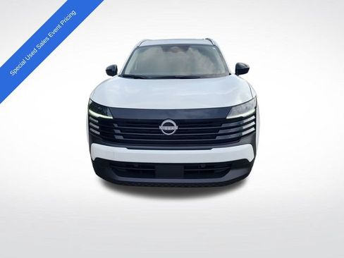 Used 2026 Nissan Kicks SV w/ SV Premium Package FWD image 8