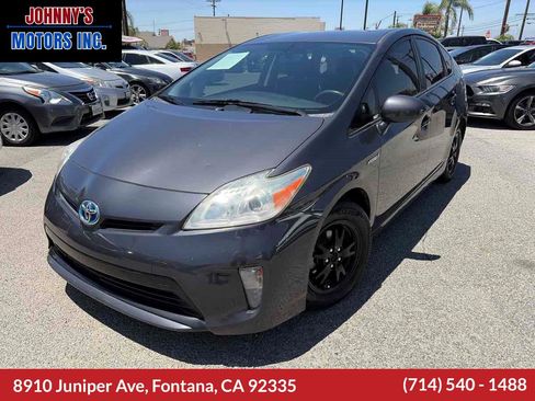 Used 2013 Toyota Prius Three FWD image 1