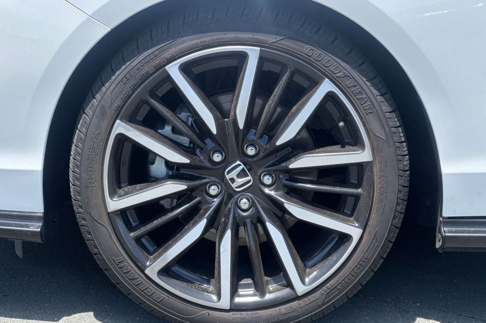 Used 2024 Honda Accord Touring image 43