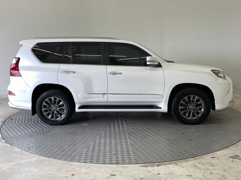 Used 2018 Lexus GX 460 Luxury image 8