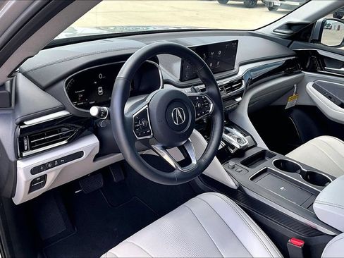 Certified 2026 Acura MDX FWD w/ Technology Package image 16