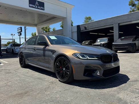 Used 2023 BMW M5 w/ Competition Package image 1