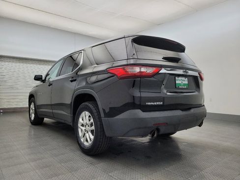 Used 2019 Chevrolet Traverse LS image 5