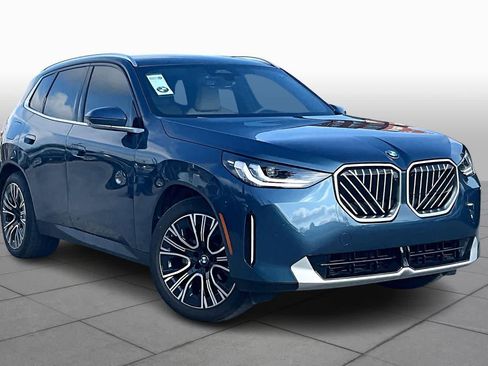 Used 2026 BMW X3 xDrive30i w/ Premium Package AWD/4WD image 2