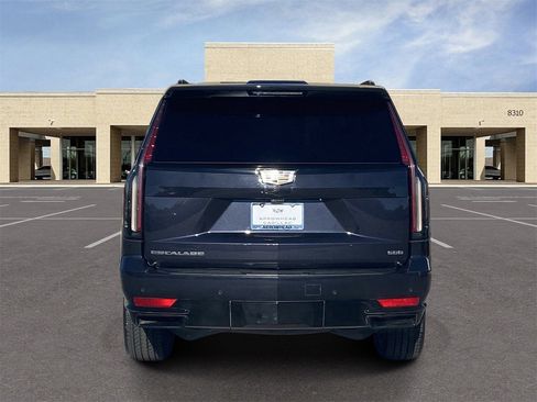 Used 2023 Cadillac Escalade Sport Platinum image 6