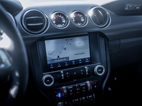 Used 2021 Ford Mustang Shelby GT500 w/ Technology Package image 23