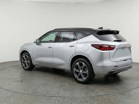 Used 2025 Chevrolet Blazer LT FWD image 6