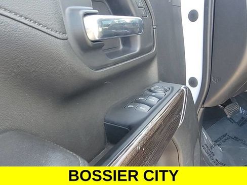 Certified 2023 Chevrolet Silverado 2500 LT w/ Convenience Package AWD/4WD image 22