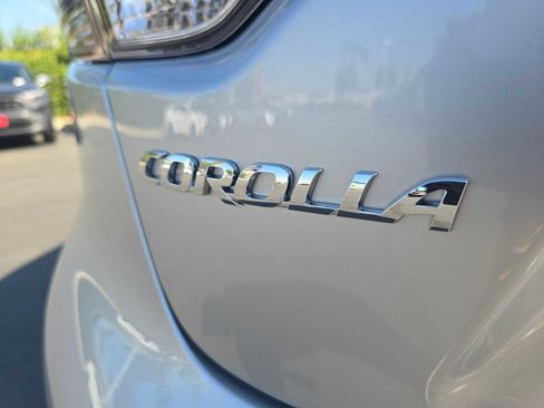 Certified 2025 Toyota Corolla LE image 14