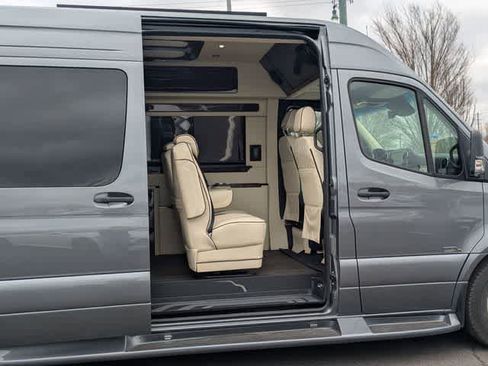 Used 2024 Mercedes-Benz Sprinter 3500 image 16