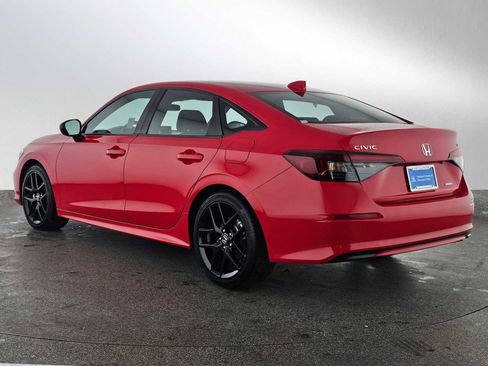 Used 2025 Honda Civic Sport image 5