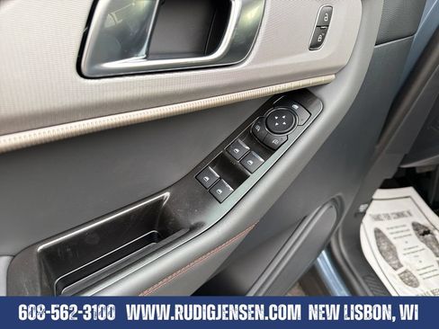 New 2026 Ford Explorer Active w/ Active Comfort Package AWD/4WD image 11