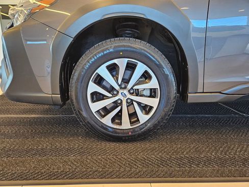 Used 2024 Subaru Outback Premium image 12