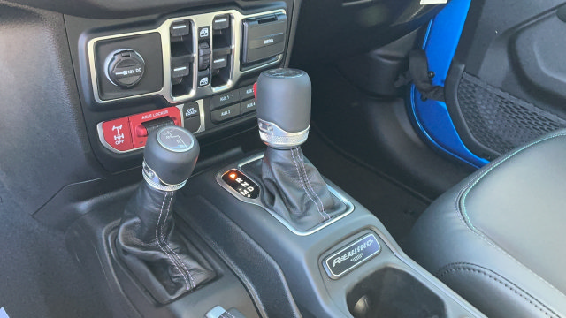 New 2027 Jeep Gladiator Sport AWD/4WD image 17