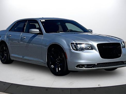 Certified 2021 Chrysler 300 S image 2